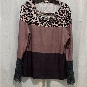 Stylish Women's Leopard Print Top